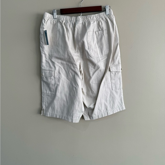 NWT Classic Elements Women's Khaki Elastic Waist Cargo Bermudas Large Petite - Picture 7 of 8